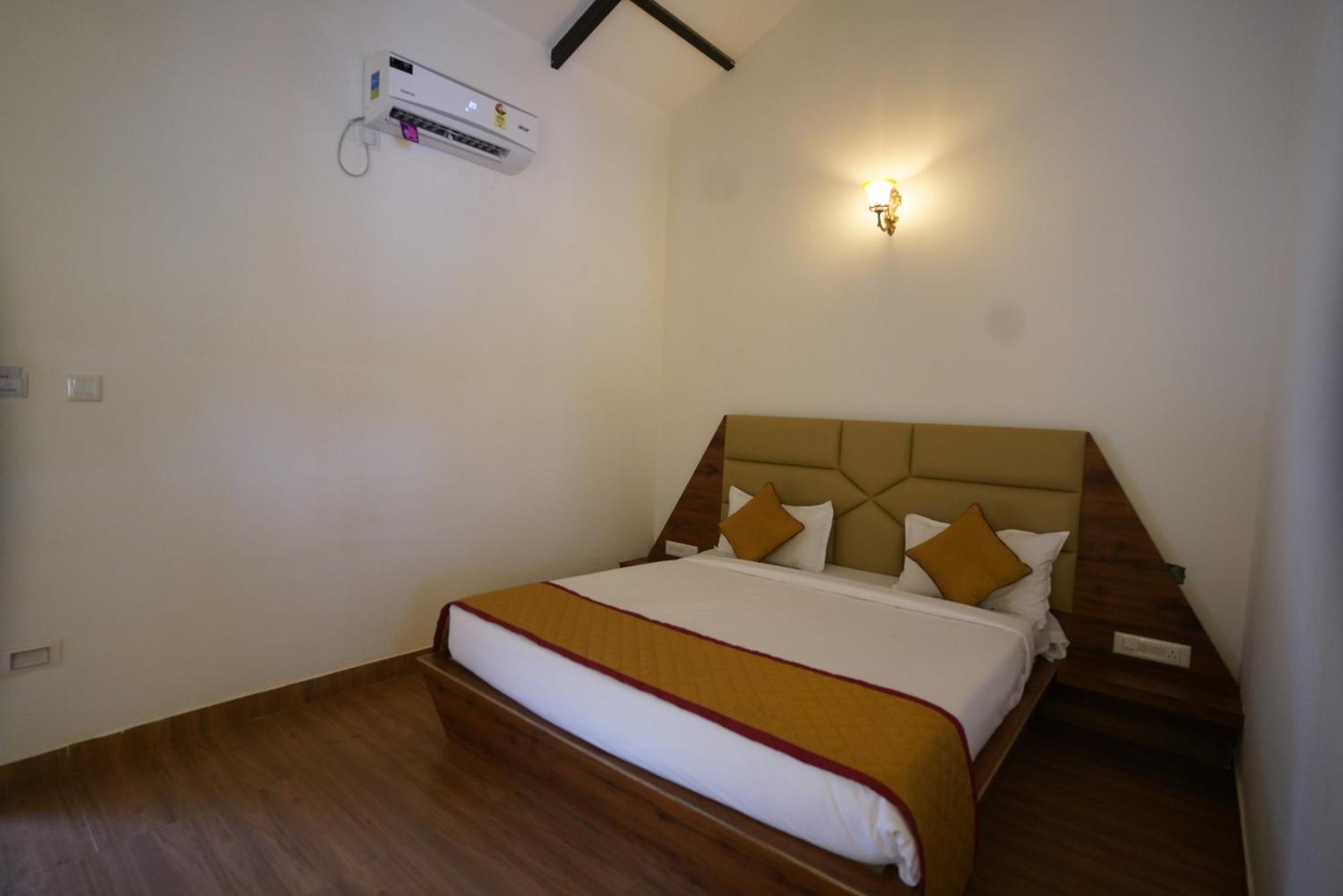 Q Mango Resort Rāmanagaram Екстериор снимка